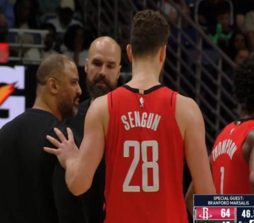 小萨,面对劲敌,全力以赴,世界杯预选赛,2026世界杯,预选赛赛程,参赛球队,赛事动态